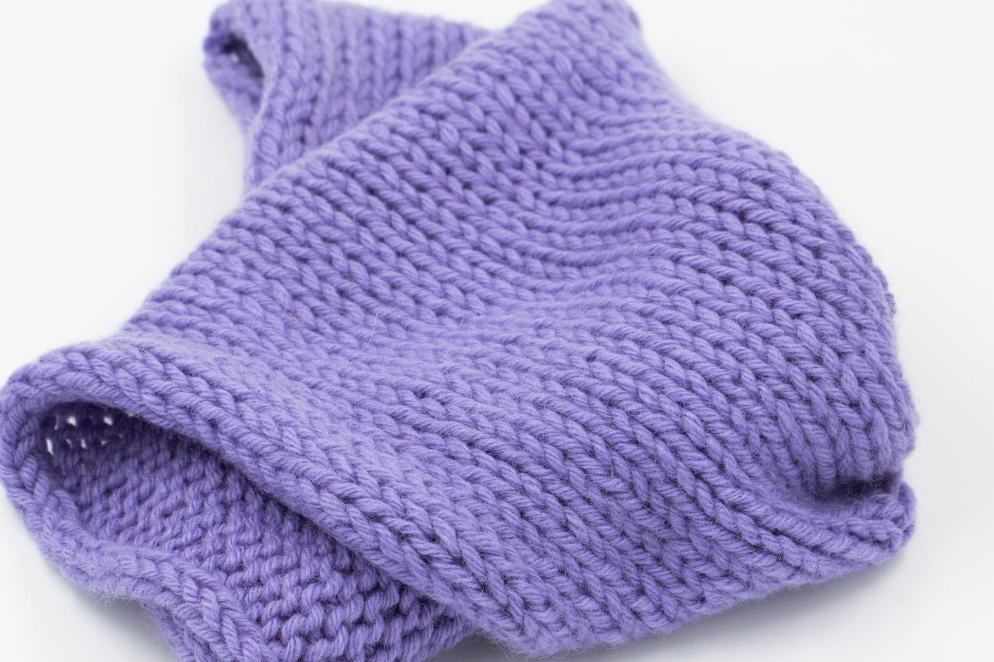 400g Cone - Sheep Wool/Cashmere Blend Yarn - Lilac Mist - DK