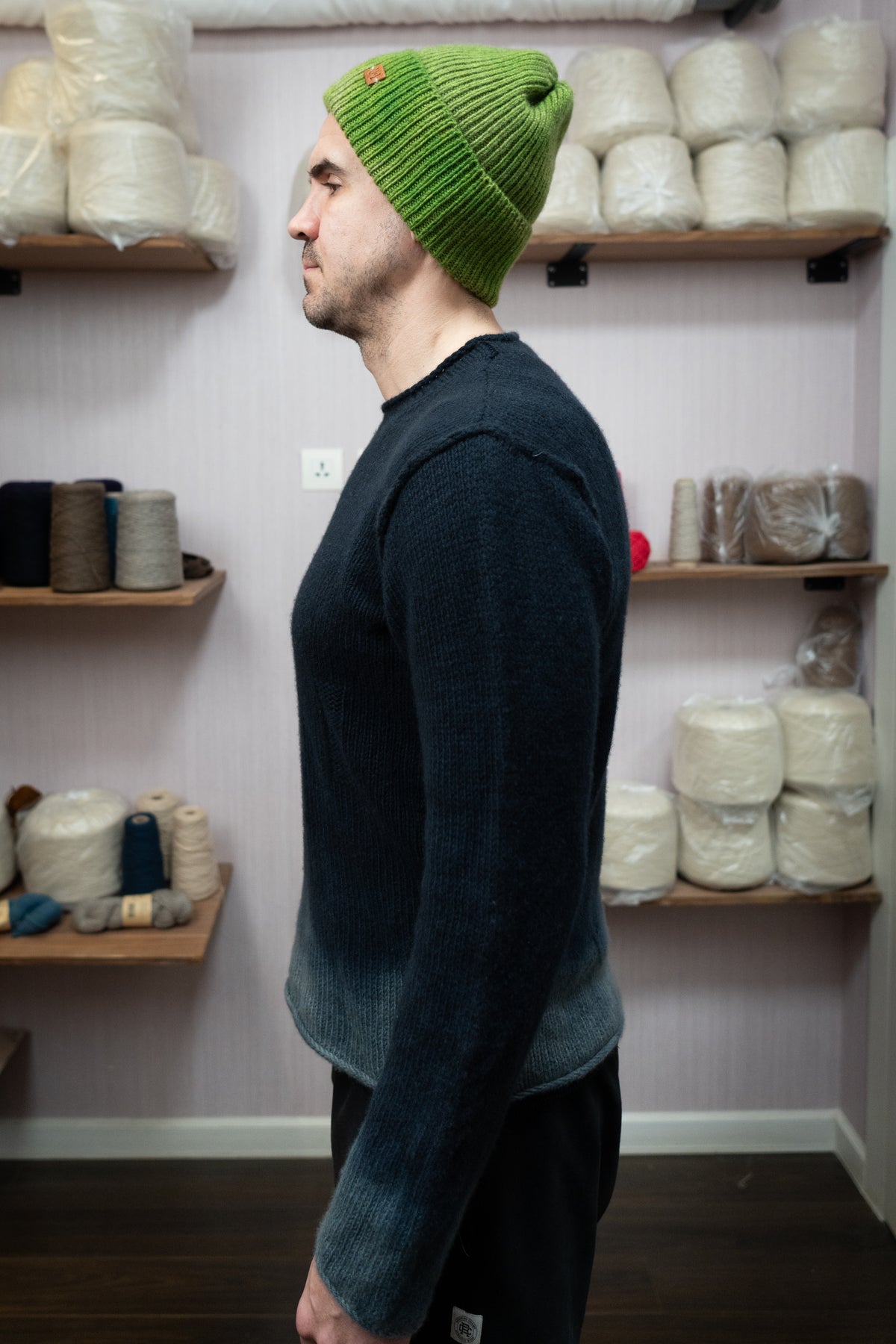 Cashmere Sweater - Gradient Blue