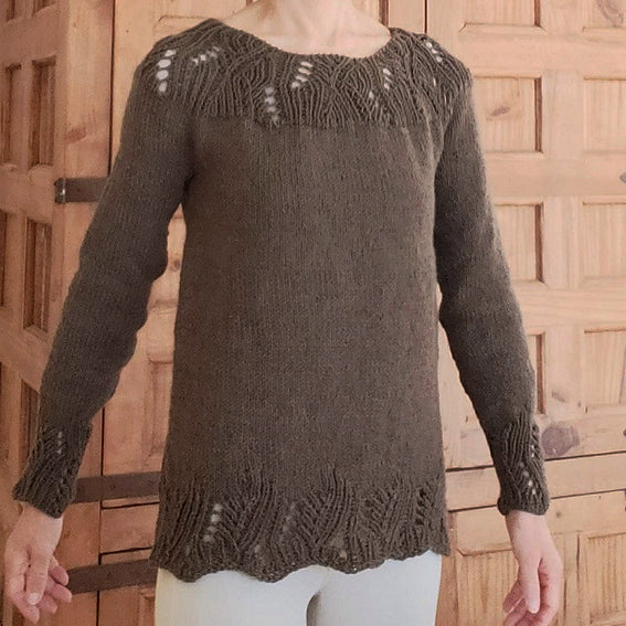 pullover in brown yak wool