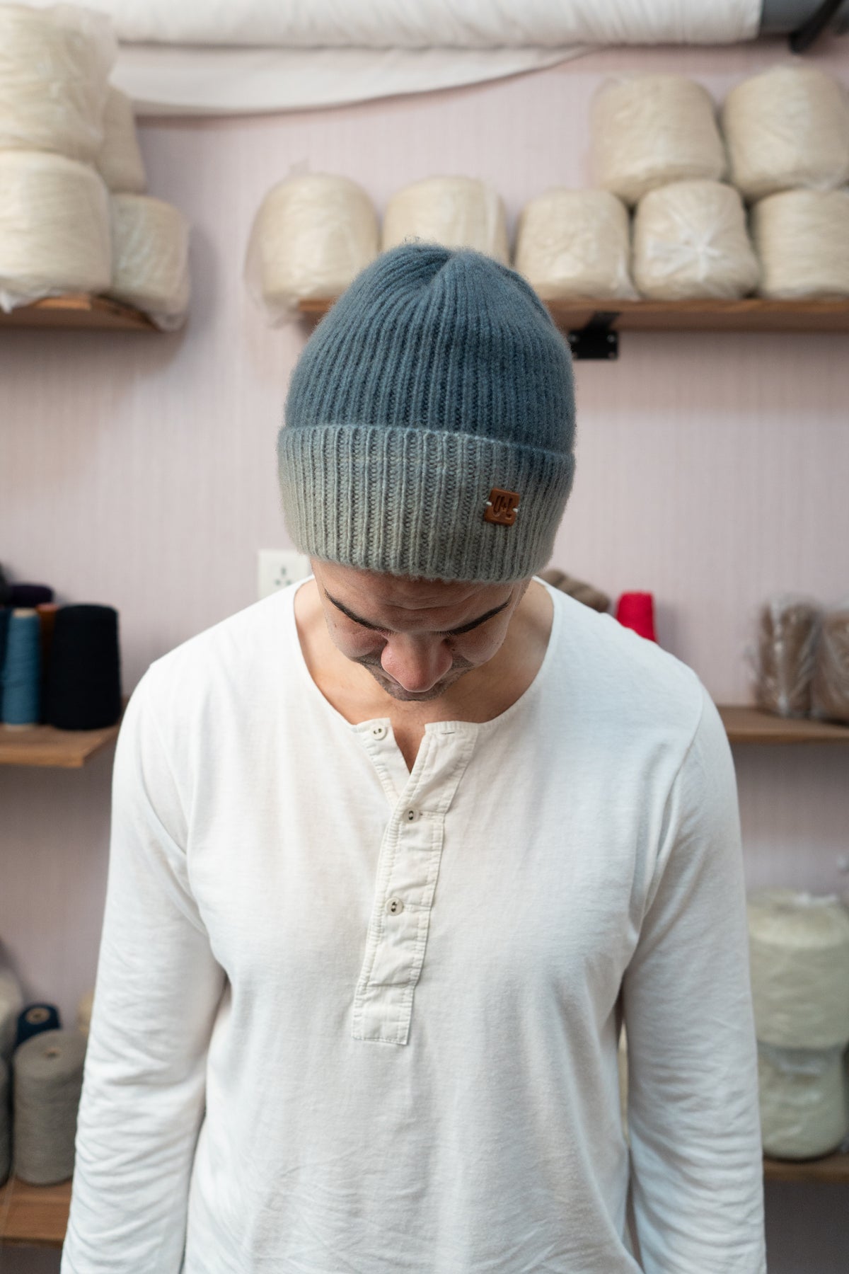 Cashmere Beanie - Gradient Blue