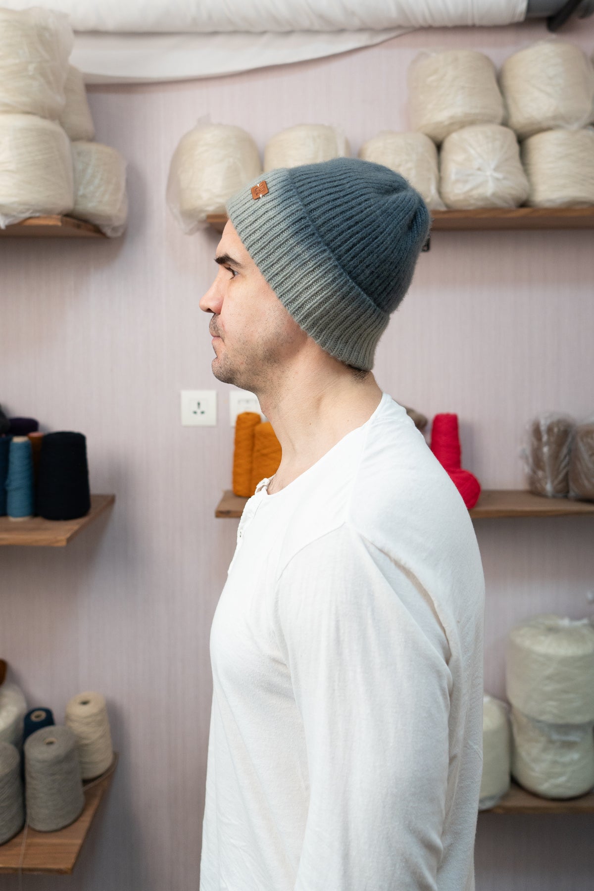 Cashmere Beanie - Gradient Blue