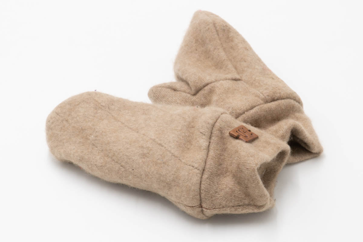 Classic Upcycled Cashmere Mittens m13